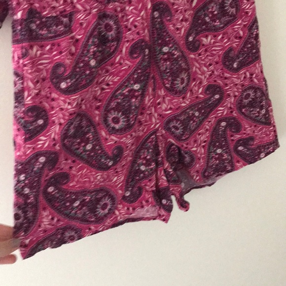 This is a pink paisley romper by Old Navy. - Picture 5 of 7